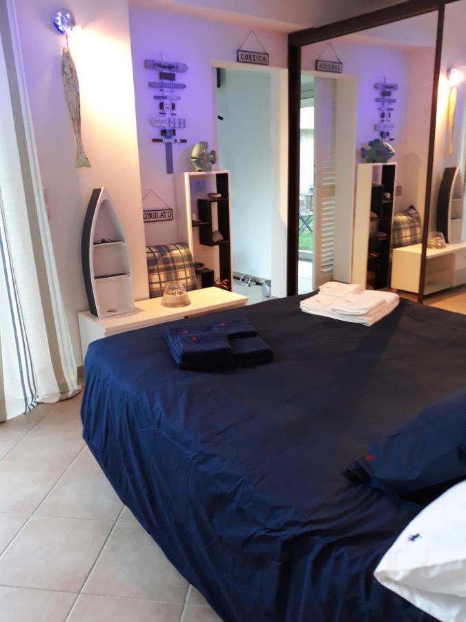 Bed and Breakfast Dans Un Jardin Bb Et Jacuzzi Мандельё-ла-Напуль Экстерьер фото