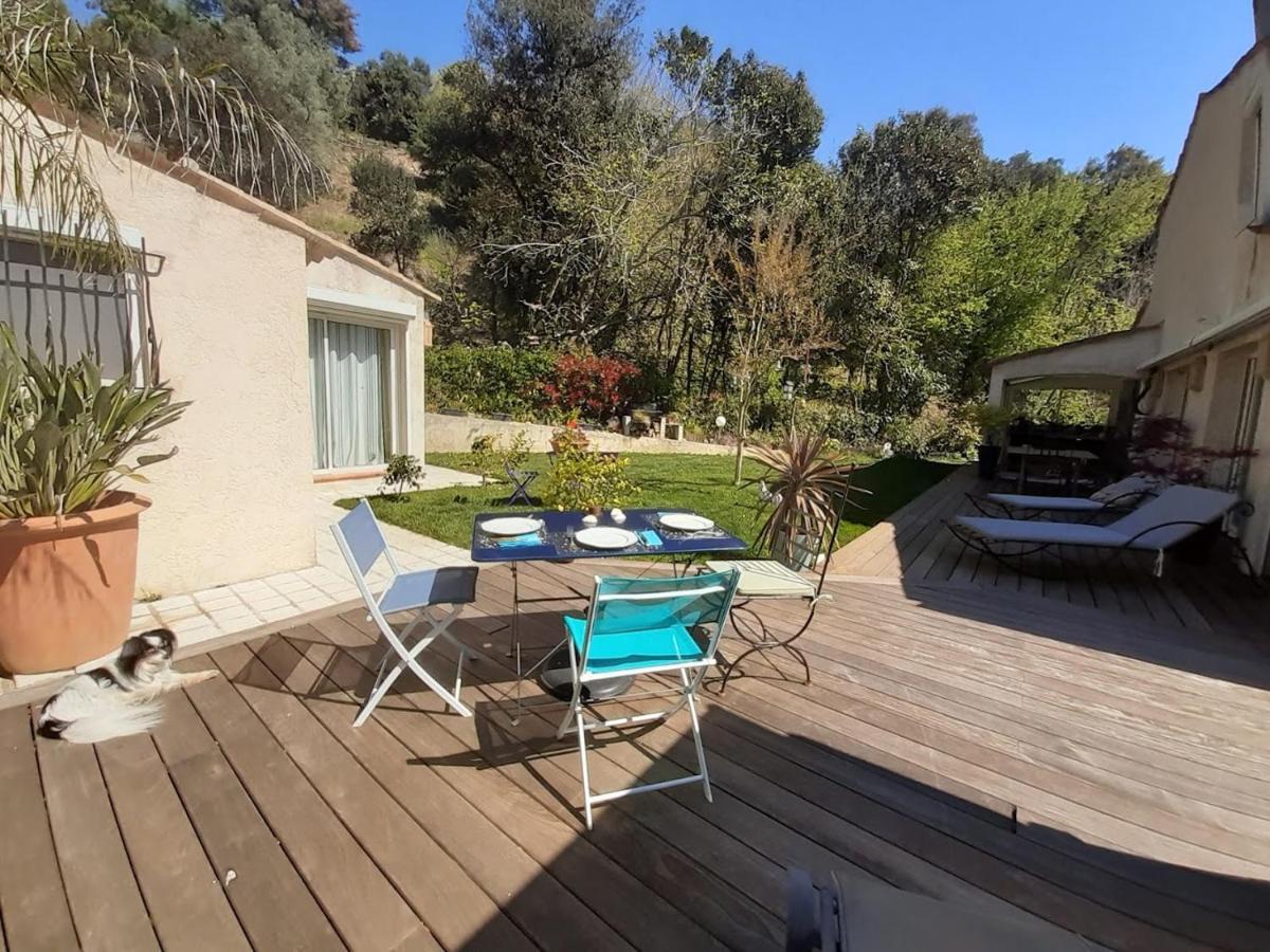 Bed and Breakfast Dans Un Jardin Bb Et Jacuzzi Мандельё-ла-Напуль Экстерьер фото