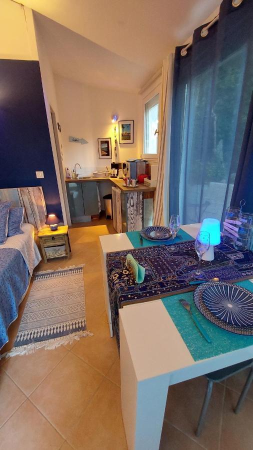 Bed and Breakfast Dans Un Jardin Bb Et Jacuzzi Мандельё-ла-Напуль Экстерьер фото