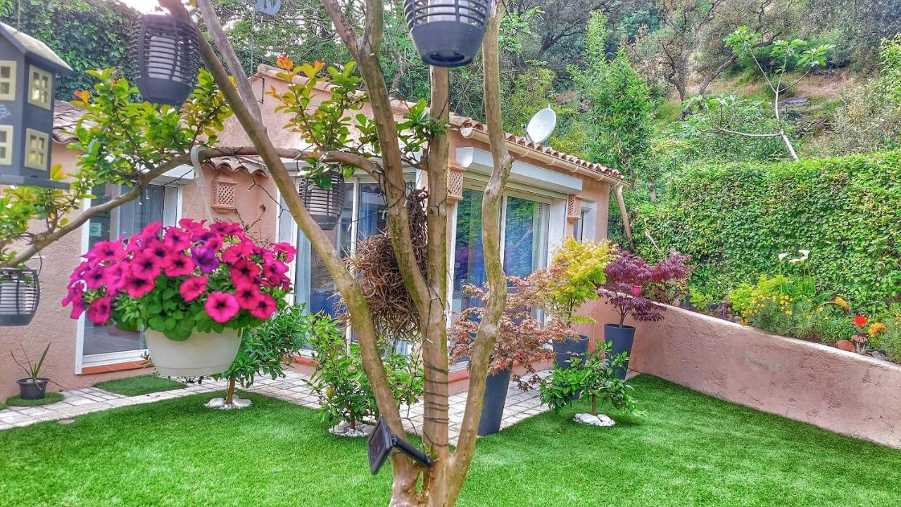 Bed and Breakfast Dans Un Jardin Bb Et Jacuzzi Мандельё-ла-Напуль Экстерьер фото
